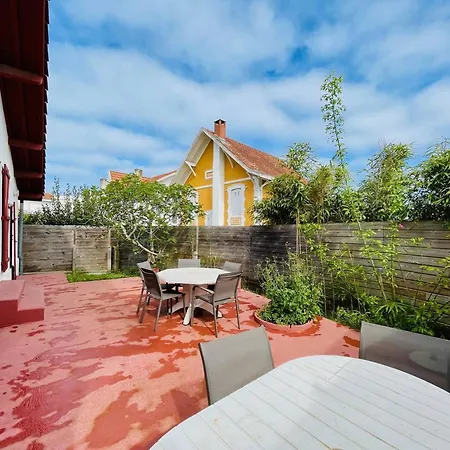 Maison Basque Avec Terrasse, Clim, Et Wi-fi A 600m De La - - Fr-1-433-69 Prázdninový dům